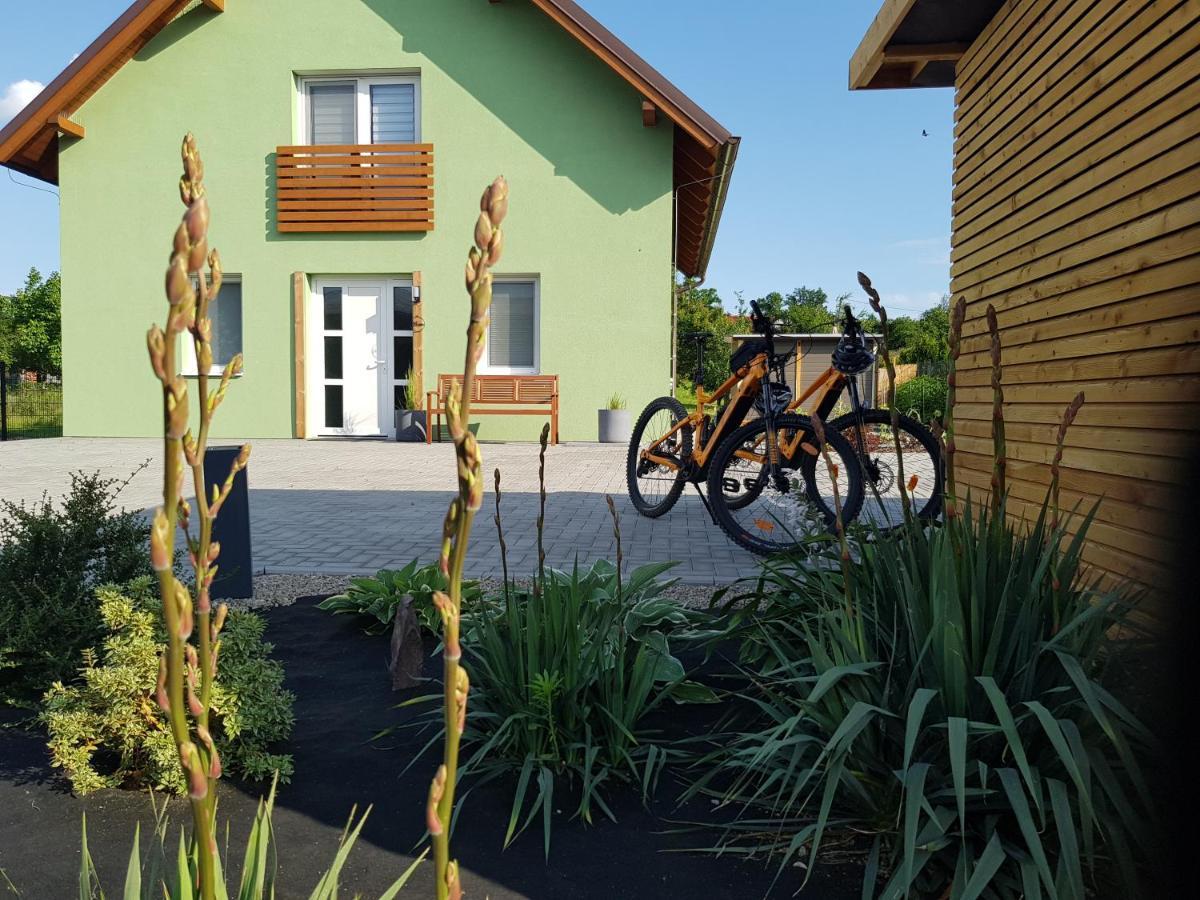 Holiday Home Znojmo W/ Wellness & Wine Exteriér fotografie
